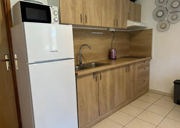 Jagoda بيت للعطل Grebaštica